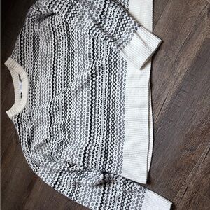 Time and Tru Black and White Patterned Sweater